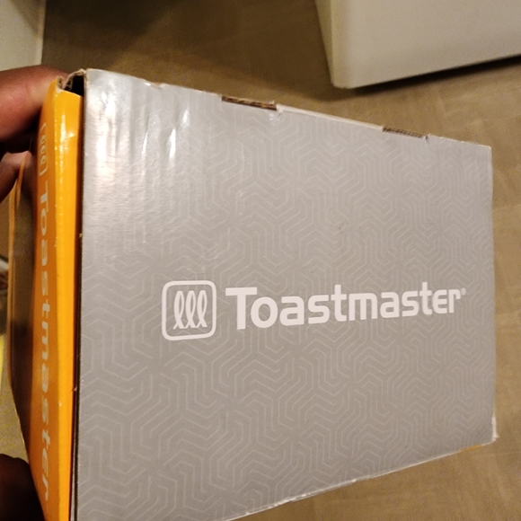 Toastmaster 4" Mini Belgian Waffle Maker TM-46WM NEW - Picture 5 of 5
